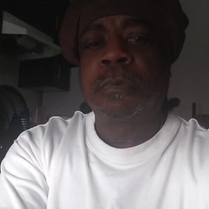 Meet your Posher, Raymond